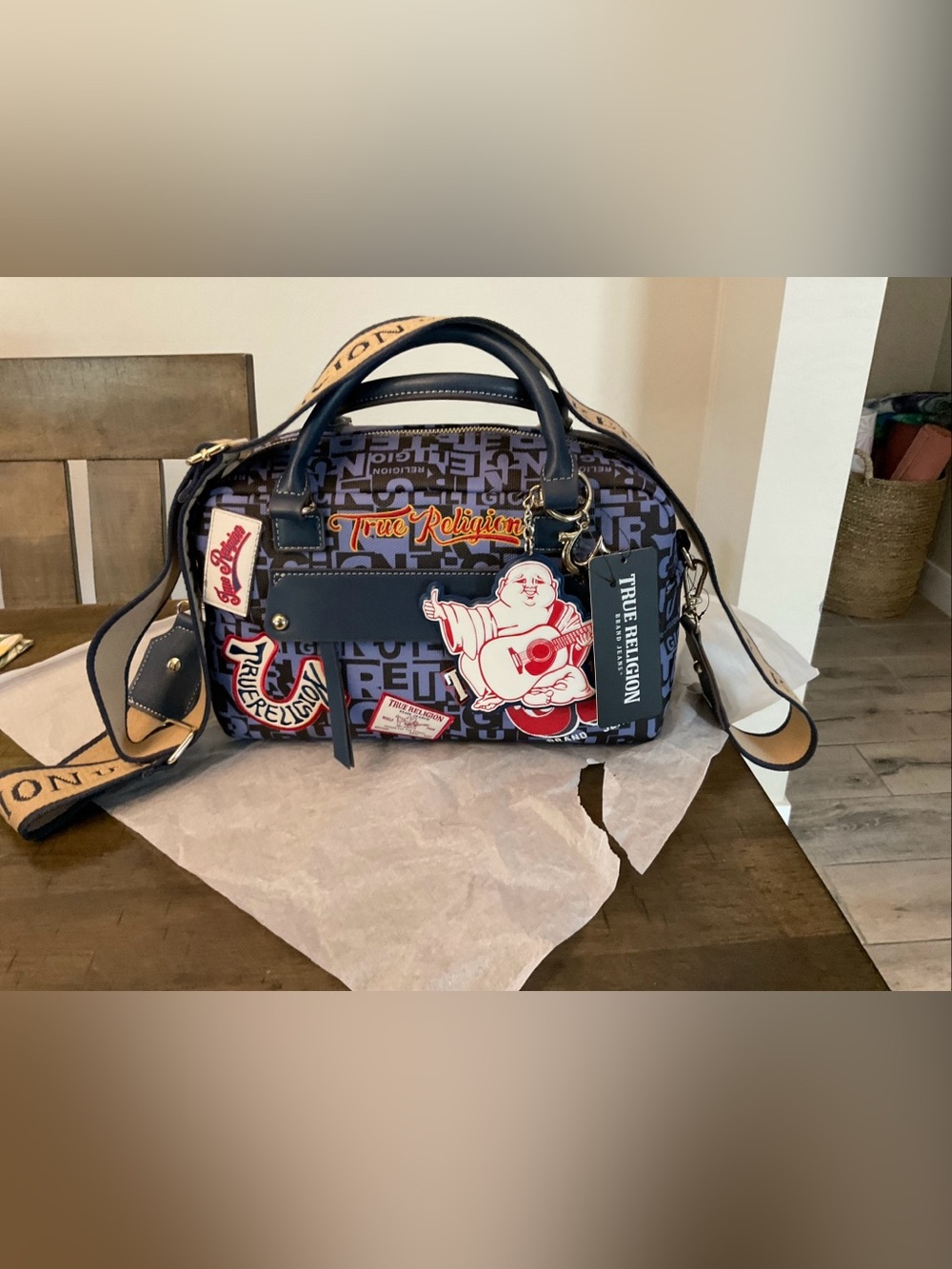 Women’s True Religion Multi Patch Logo Satchel And Crossbody Handbag NWT